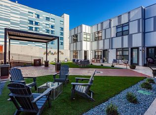 400 E Locust St UNIT 102, Des Moines, IA 50309