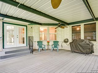 7702 Shady Hollow Ln, San Antonio, TX 78255