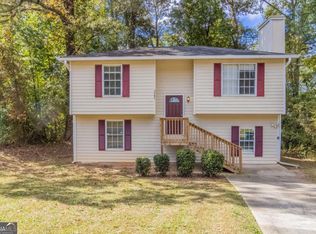 5585 Fairington Pl, Lithonia, GA 30038