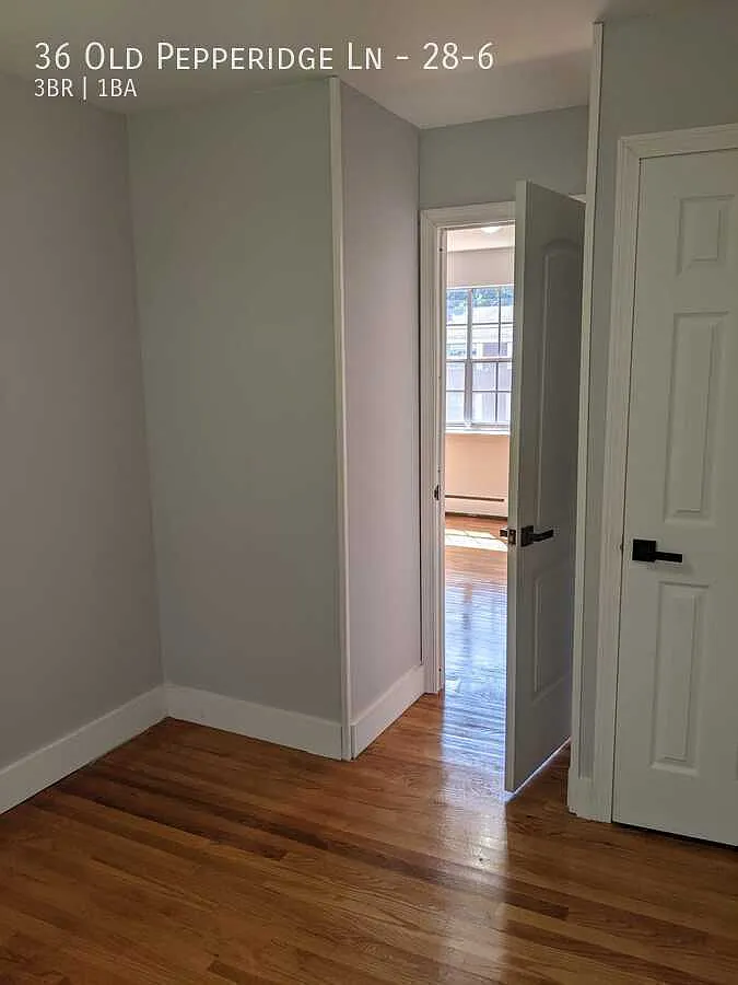 36 Old Pepperidge Ln Unit :28-6 — Photo 3