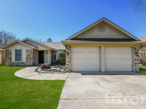 6625 Old Whitley Rd, Watauga, TX 76148