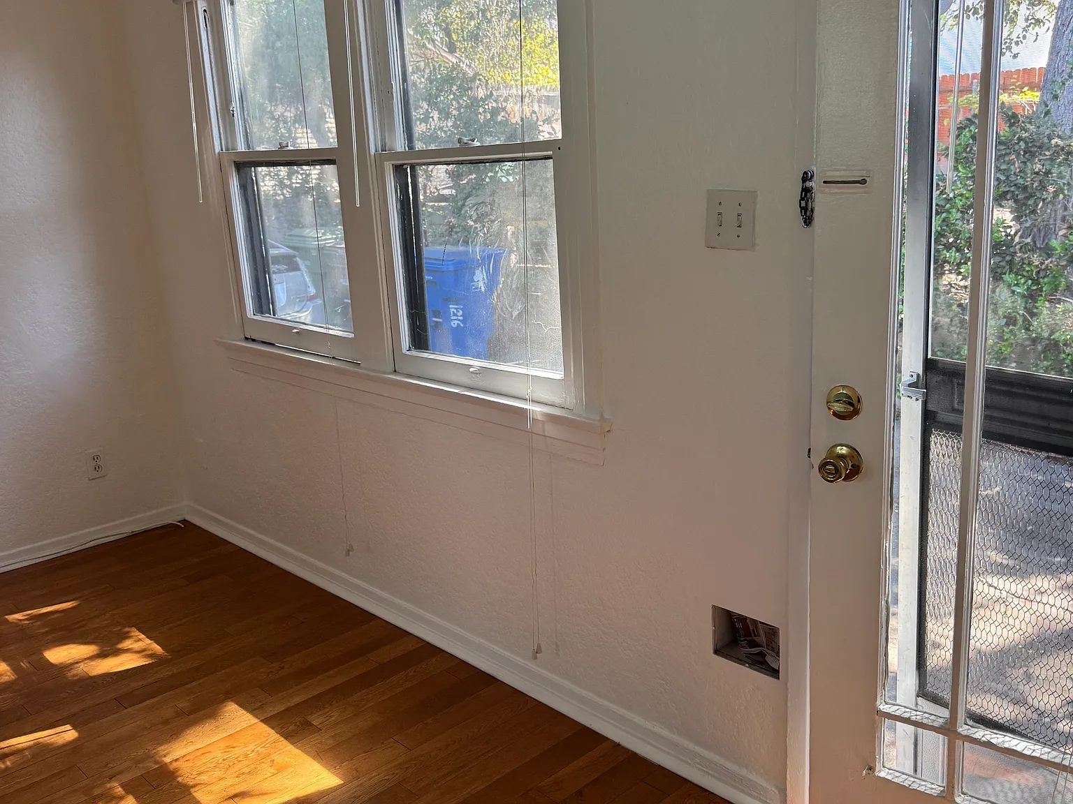 1 bed, 450 sqft, $2,300 — Photo 1
