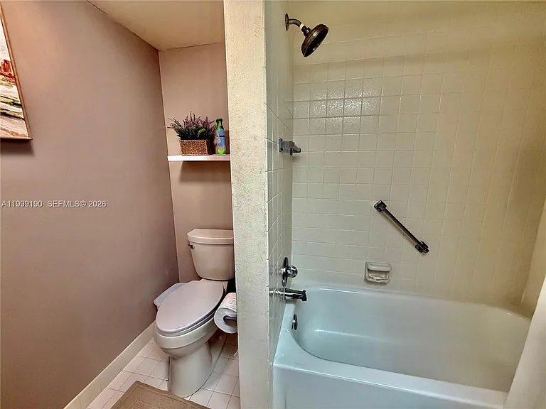 2707 Nassau Bnd #H2 — Photo 12