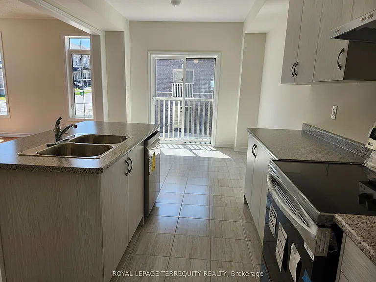 2602 Apricot Ln — Photo 13