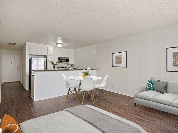 3rd image of 1737 Stoner Ave APT 18