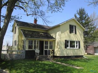 902 Wilson St, Genoa, OH 43430