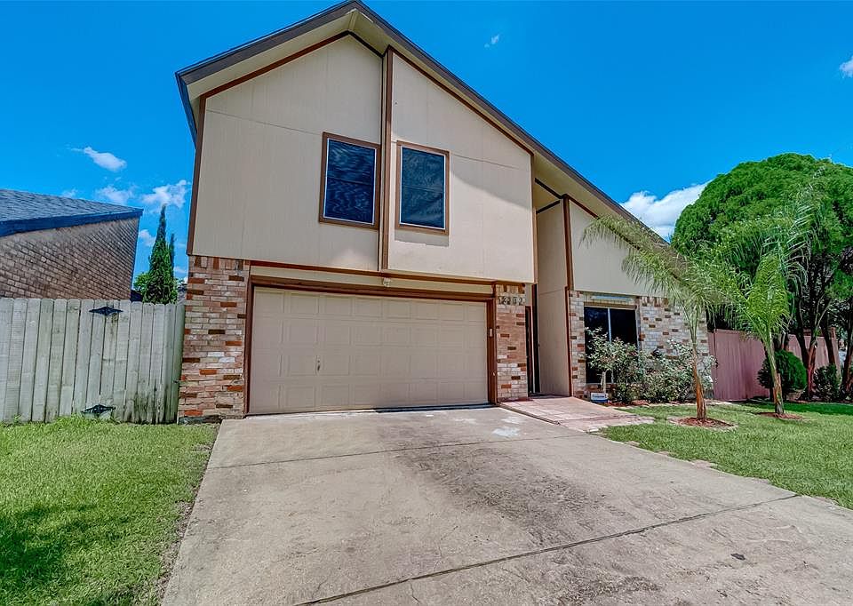 1st image of 13102 Creekview Park Dr
