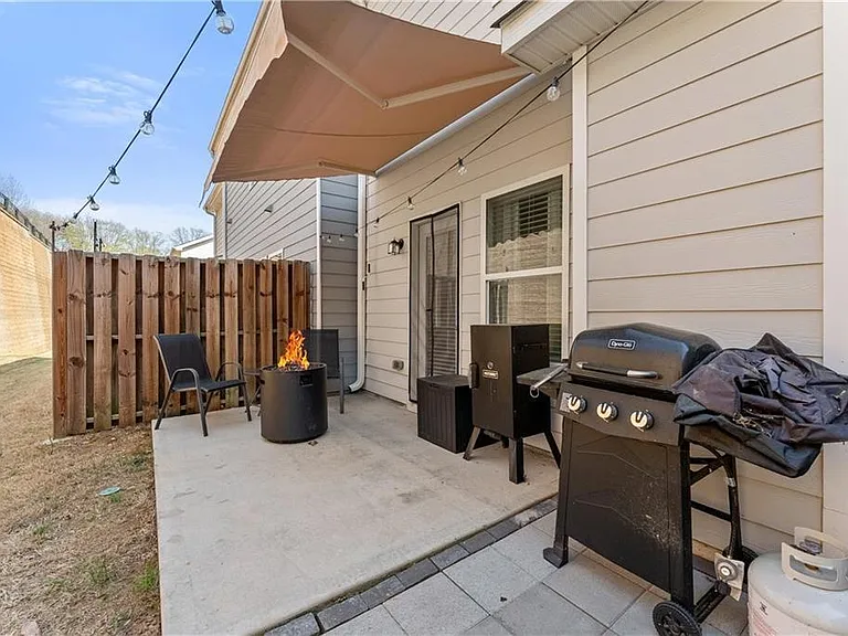 3367 Abbey Way — Photo 15