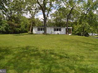 1250 Schoffers Rd, Birdsboro, PA 19508