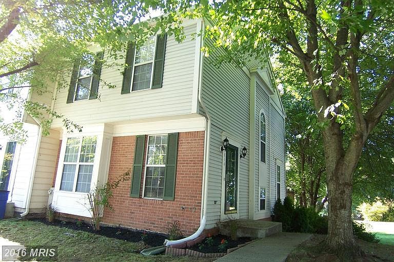 1st image of 1814 Oxford Sq