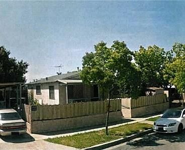 2nd image of 392 N Lemon St