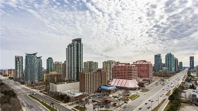 2 bed, $2,500 — Photo 4