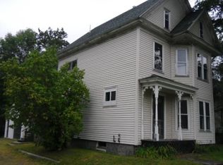 147 Elm St, Hartland, ME 04943