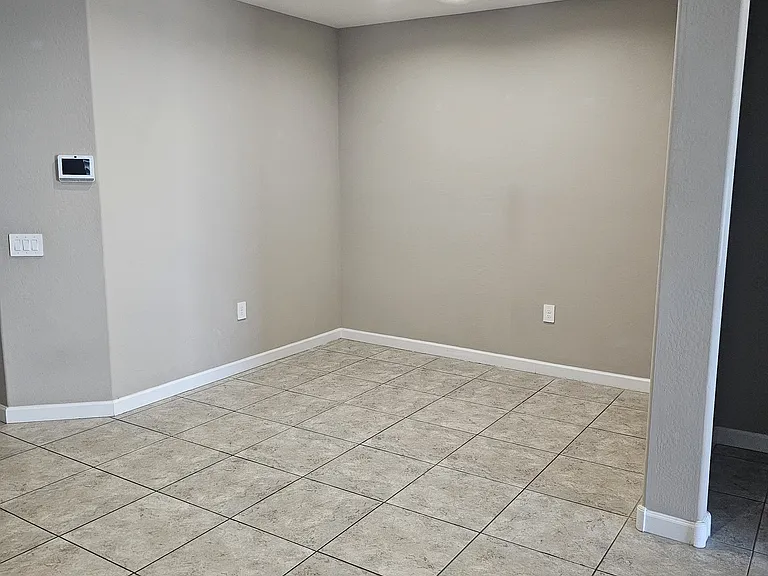 38192 W San Sisto Ave — Photo 6