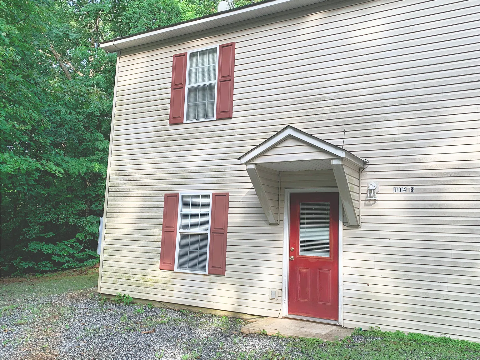 104 B Fireside Drive - 1 — Photo 2