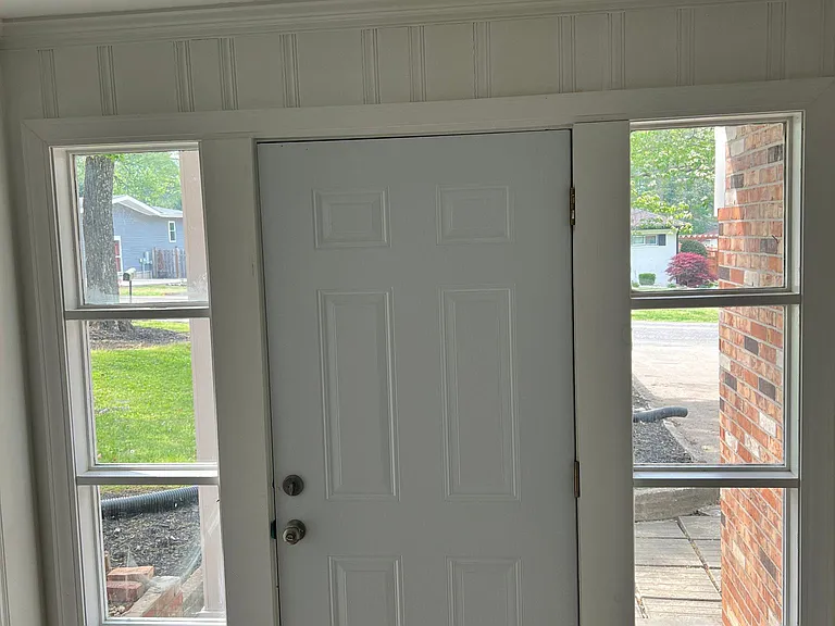 120 Bessie Ave — Photo 5