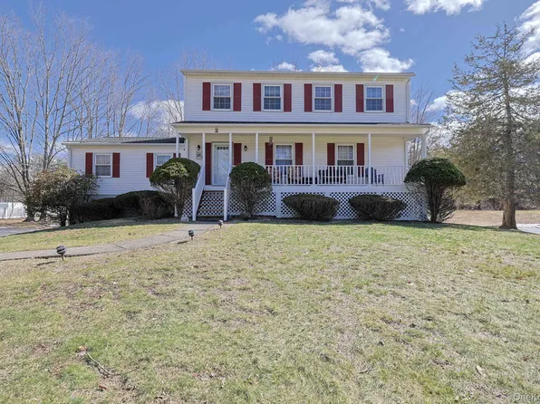 2 Eisenhower Court, Hopewell Junction, NY 12533