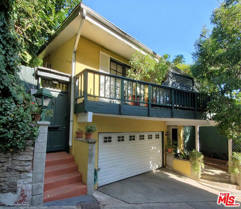 1st image of 6155 Glen Holly St