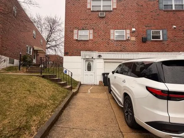 810 Kendrick St, Philadelphia, PA 19111