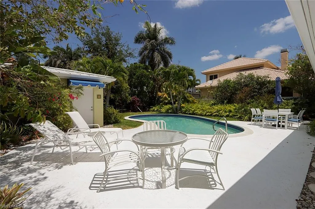3 bed, 3.0 bath, 1500 sqft, $16,000 — Photo 3
