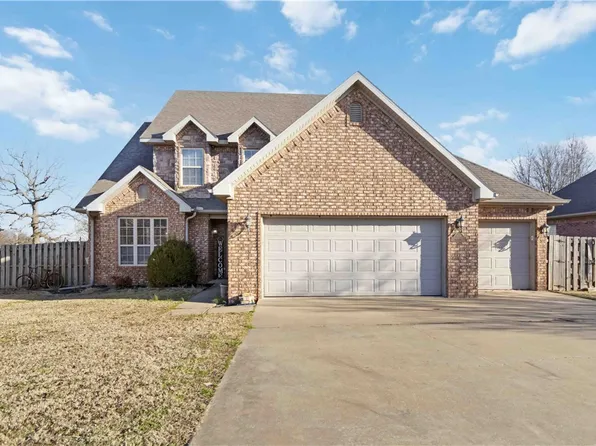 606 Amethyst Ave, Springdale, AR 72764
