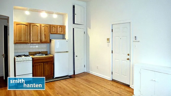 Rented by Smith Hanten Properties | media 16