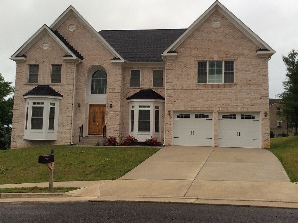 2nd image of 6614 Reserves Hill Ct