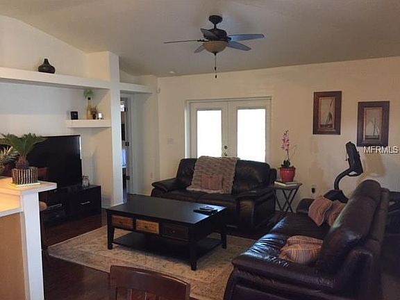 2nd image of 19639 Ellendale Dr