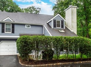 56 Countryside Dr BUILDING 8, Basking Ridge, NJ 07920