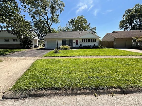 2nd image of 1178 Manfeld Dr