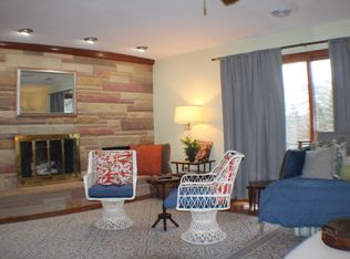 17211 N Fruitport Rd, Spring Lake, MI 49456