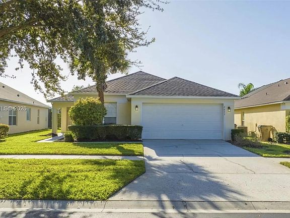 2nd image of 2673 Emerald Dr