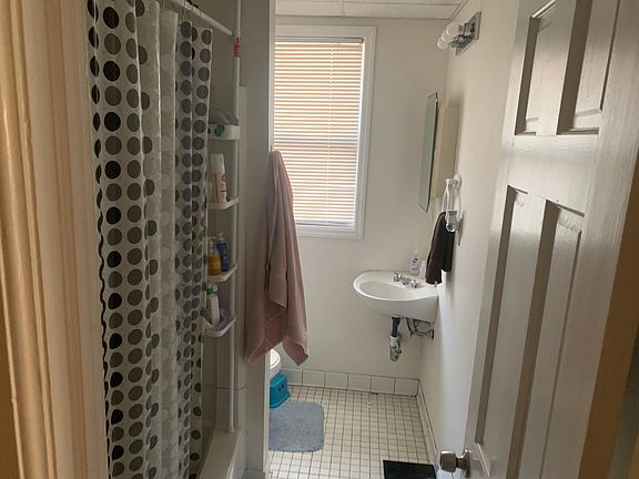 3rd image of 2-741 Myrtle Ave Floor 2