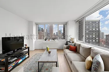 Rented by Manhattan Spaces