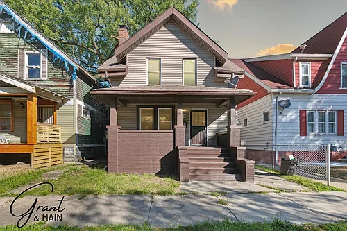 326 Eason Ave Photo 1
