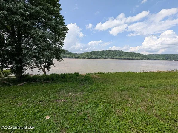 58 Paradise Point, Milton, KY 40045