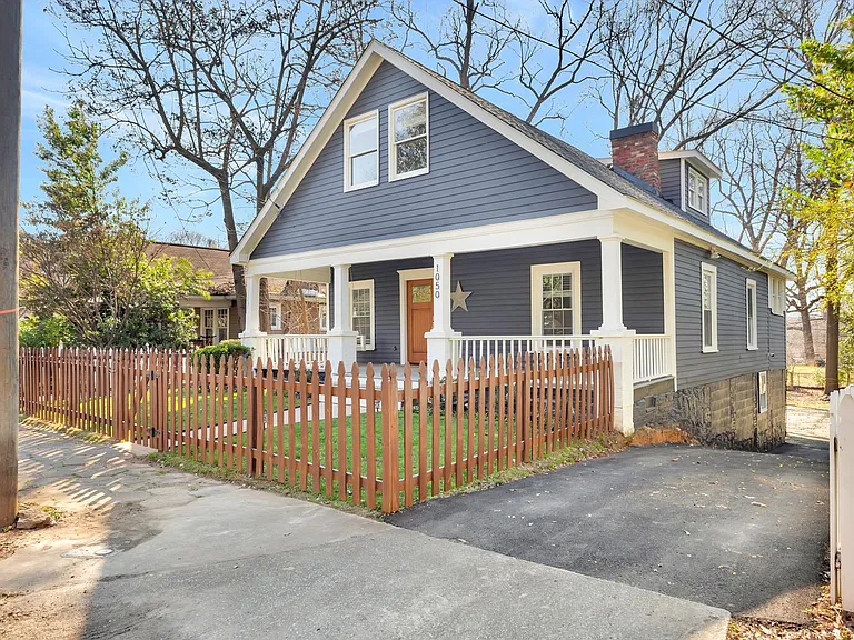 1050 Tilden St NW #A — Photo 23