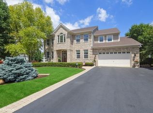 2480 Stonybrook St, Wauconda, IL 60084