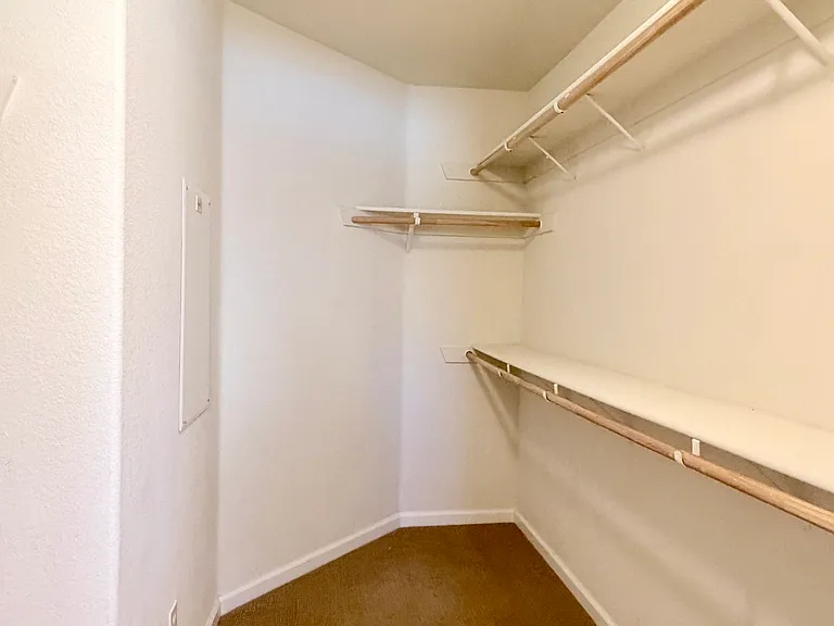 2007 Doxey Pl — Photo 18