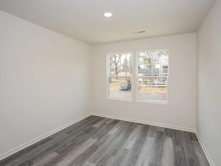 510 3rd St — Photo 30