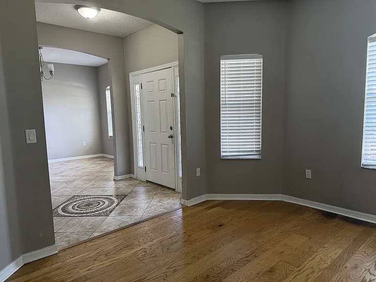 29 Forsythe Ln — Photo 3