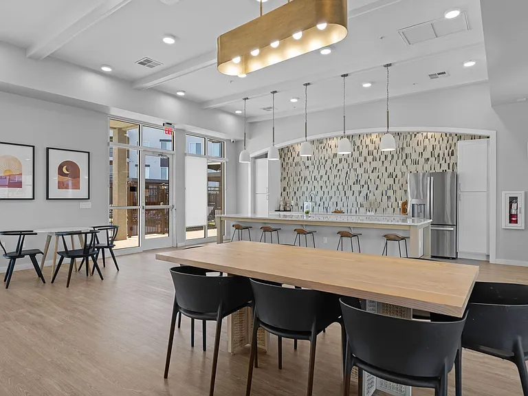 Copa Flats — Photo 26