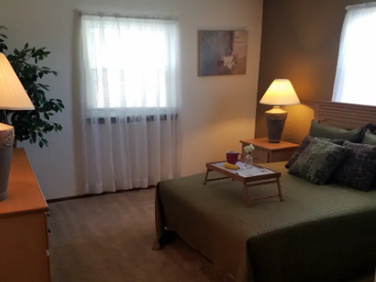 Mission Hills — Photo 10