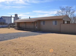 311 N Brewer Ave, Hydro, OK 73048