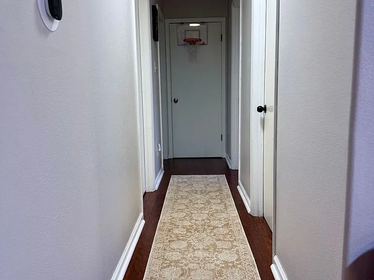 2213 Angus St — Photo 12
