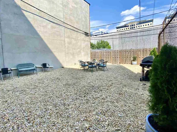 123 Washington St #4A, Hoboken, NJ 07030