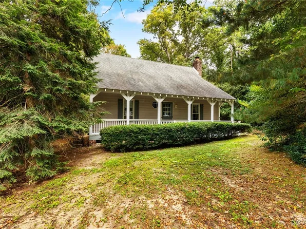 3804 Terjo Ln, Chester, VA 23831