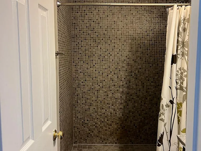 207 Kinross Dr — Photo 12