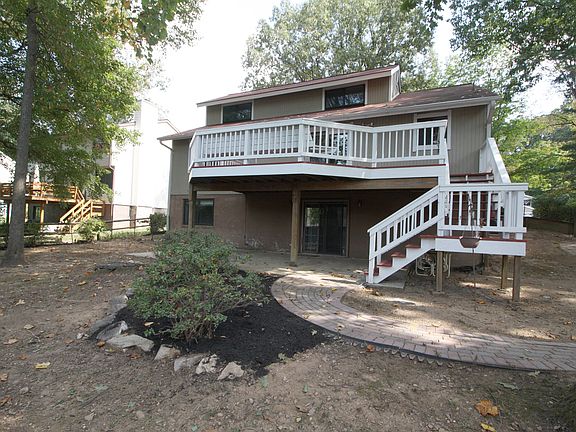 4th image of 5344 Jennifer Dr