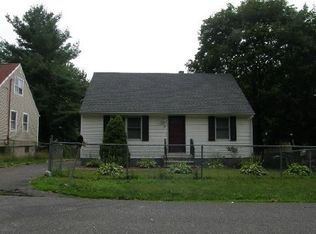 85 Oakleaf St, Bridgeport, CT 06606